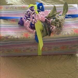 Mystery Gift Box #1 available in size 2 also, for more delight and fun❣️